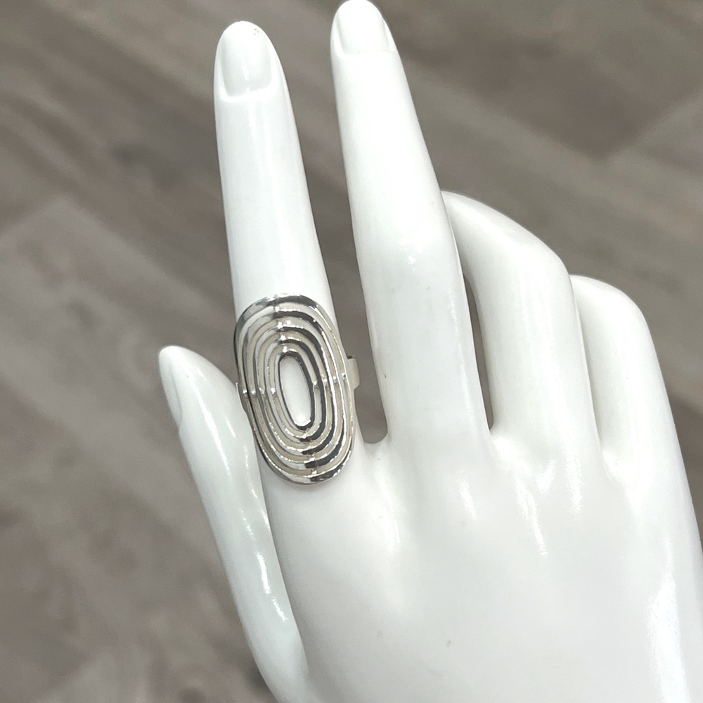 Sterling Silver Concentric Circle Ring Sz 8 - Picture 3 of 10